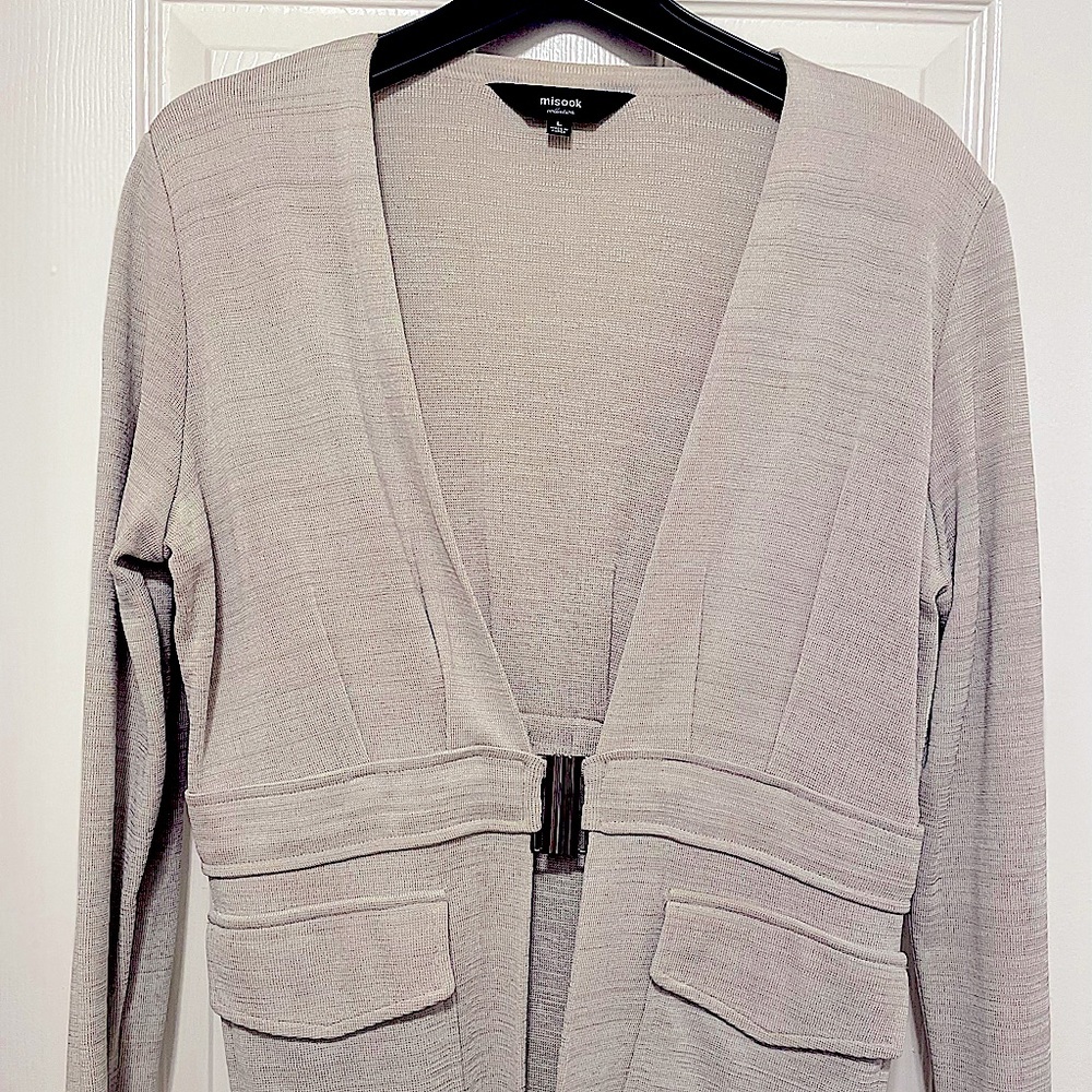 MISOOK cardigan w/ metal clasp, vintage (!!) size L